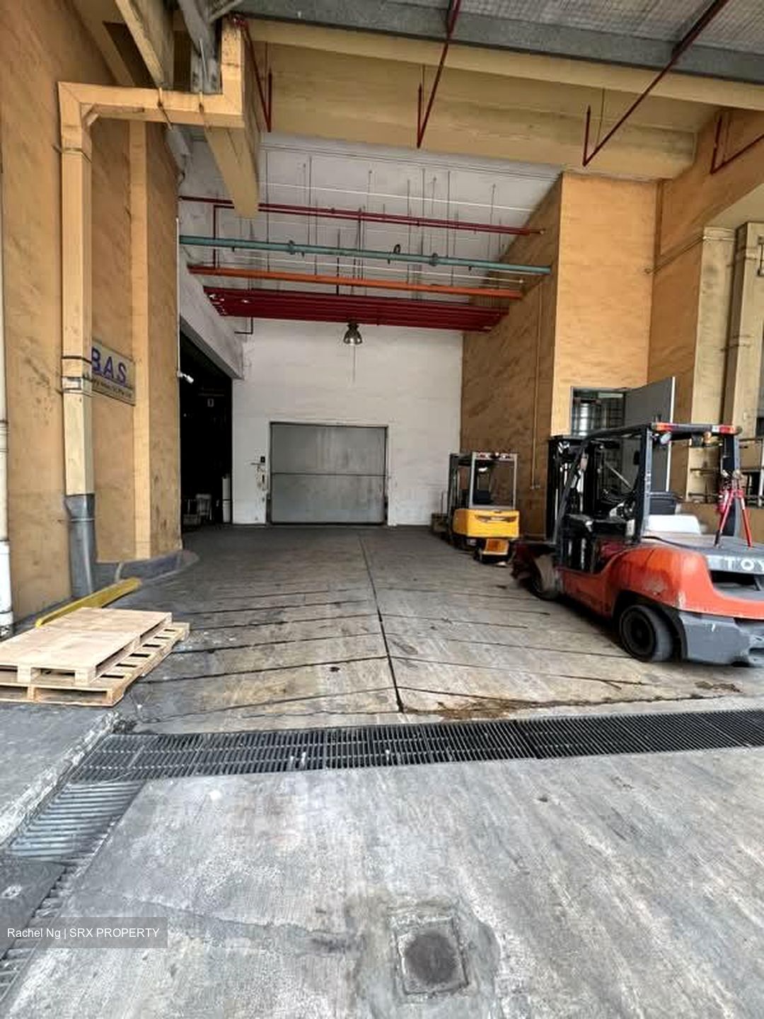 Tuas Avenue 8 (D22), Warehouse #601947231
